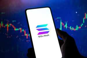 Solana Staking ETF Marks Institutional Entry Point